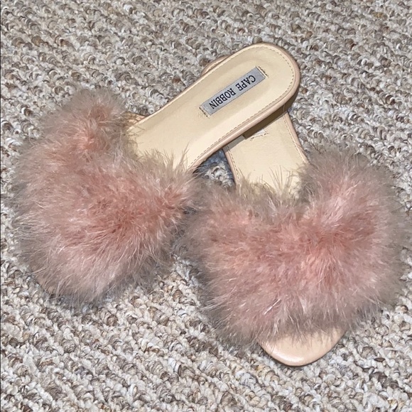 pink fluffy flip flops